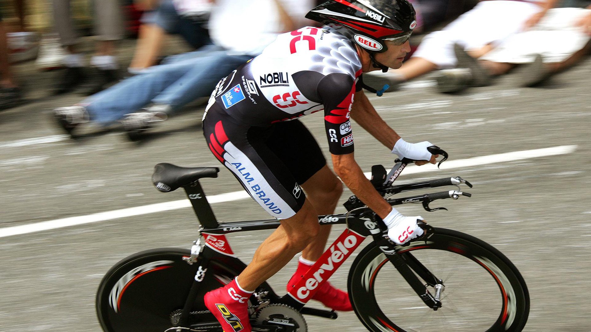 开云体育-磐石觉醒！基米希重炮轰开胜利之门，AC米兰绝境突围法兰西